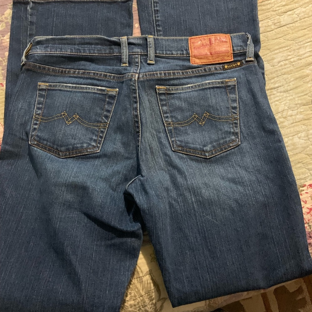 Lucky Jeans sweet and low size 28, super cute